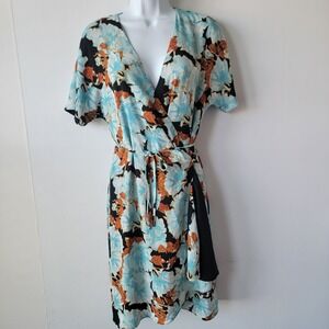 Aritzia babaton women's wallace wrap dress size M floral print V-neck